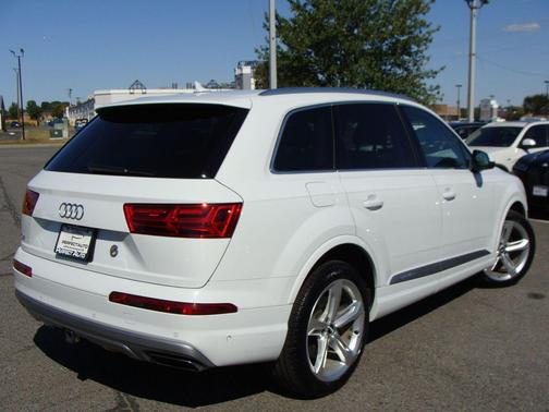 2019 Audi Q7 55 Prestige