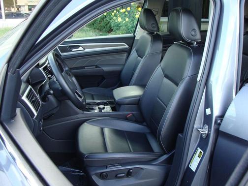 2022 Volkswagen Atlas 2.0T SEL
