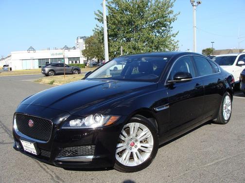 2017 Jaguar XF 35t Premium