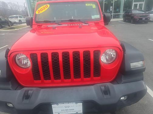 Firecracker Red Clearcoat 2020 Jeep Gladiator Sport S
