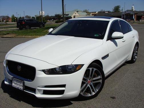 2018 Jaguar XE 35t Premium
