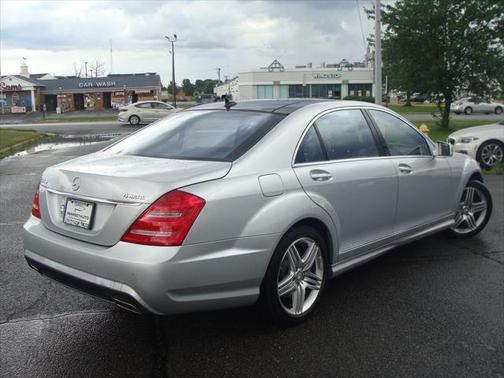 2013 Mercedes-Benz S-Class 4MATIC