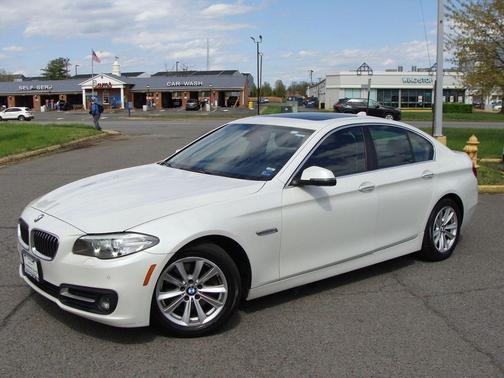 White Metallic 2016 BMW 528 xDrive