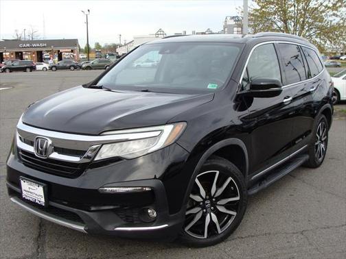 2019 Honda Pilot Touring 8-Passenger