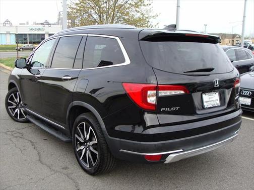 2019 Honda Pilot Touring 8-Passenger