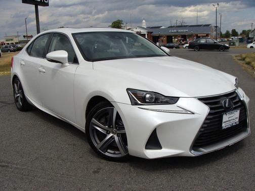 2017 Lexus IS 300 Base