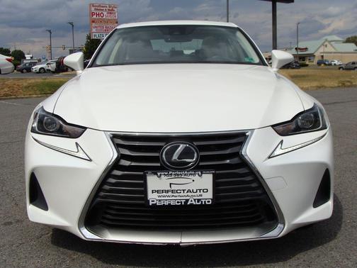 2017 Lexus IS 300 Base