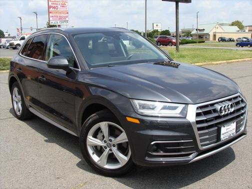 2020 Audi Q5 45 Premium Plus