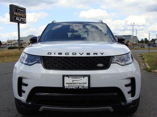 2020 Land Rover Discovery Landmark Edition