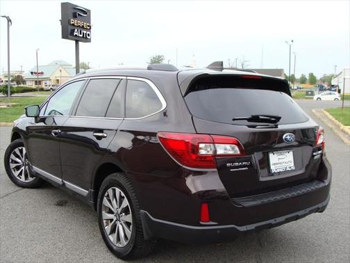 2017 Subaru Outback 2.5i Touring
