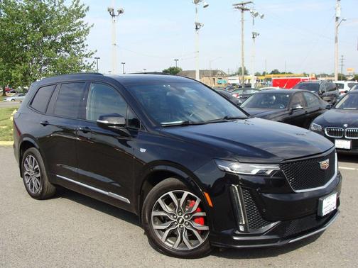 Stellar Black Metallic 2021 Cadillac XT6 Sport AWD