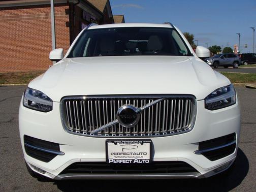 2019 Volvo XC90 T6 Inscription