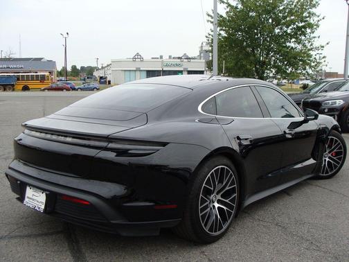 2021 Porsche Taycan 4S