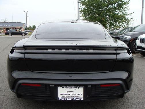 2021 Porsche Taycan 4S