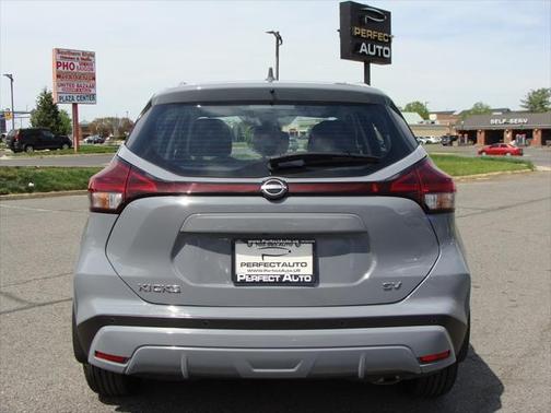 2024 Nissan Kicks SV