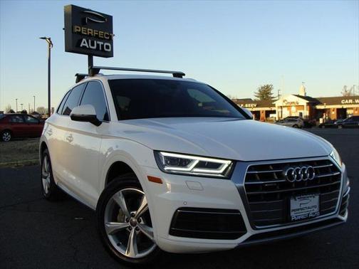2020 Audi Q5 45 Premium Plus