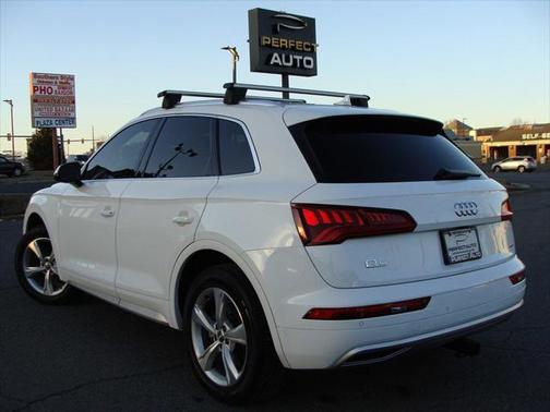 2020 Audi Q5 45 Premium Plus