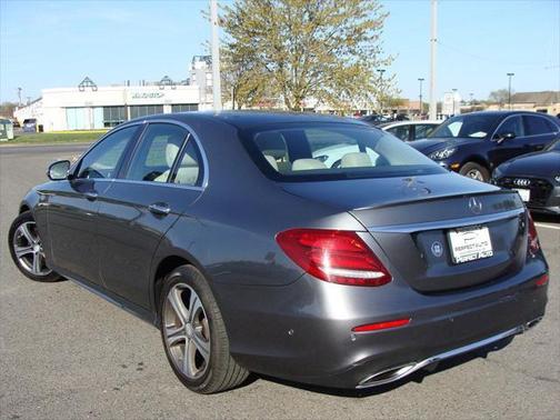 2017 Mercedes-Benz E-Class 4MATIC