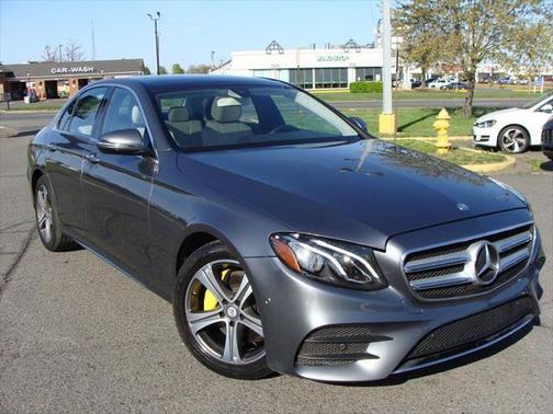 2017 Mercedes-Benz E-Class 4MATIC