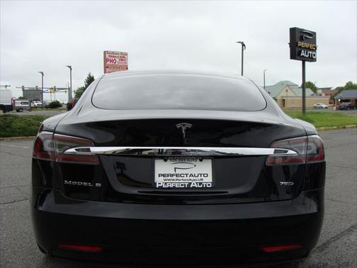 2017 Tesla Model S 75D