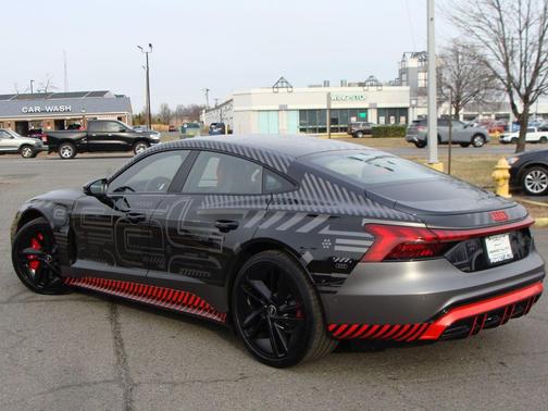 2023 Audi RS e-tron GT quattro