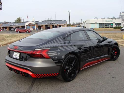 2023 Audi RS e-tron GT quattro