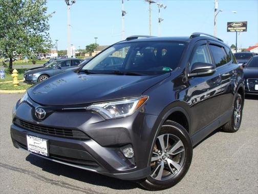 2017 Toyota RAV4 XLE