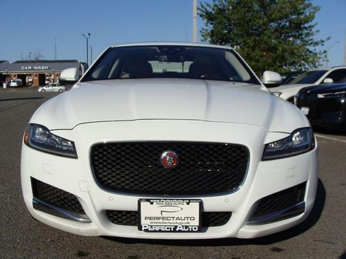 2017 Jaguar XF 35t Prestige