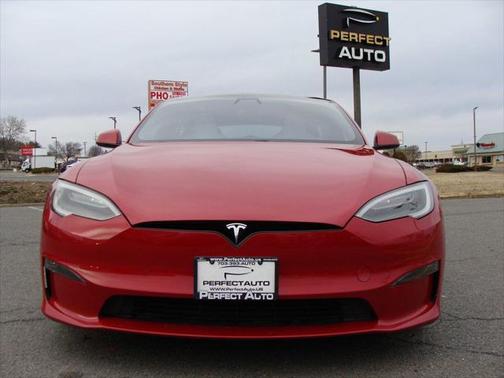 2022 Tesla Model S Plaid