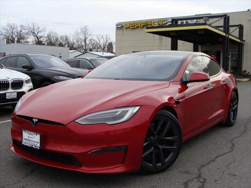 2022 Tesla Model S Plaid