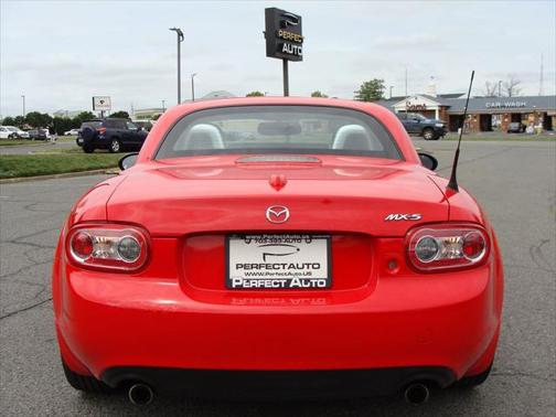2011 Mazda MX-5 Miata Grand Touring