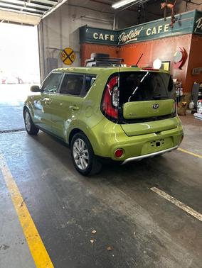2018 Kia Soul +
