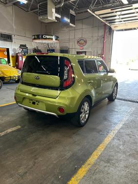 2018 Kia Soul +
