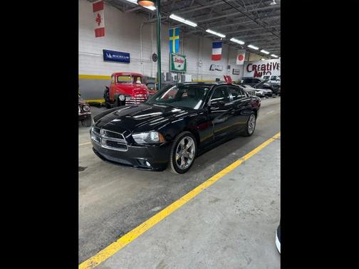 2012 Dodge Charger SXT