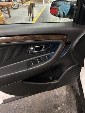 2016 Ford Taurus Limited