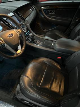 2016 Ford Taurus Limited