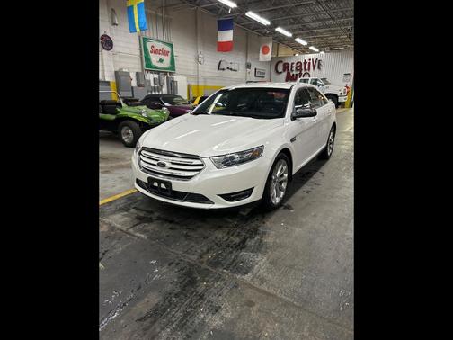 2016 Ford Taurus Limited