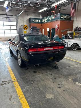 2013 Dodge Challenger SXT