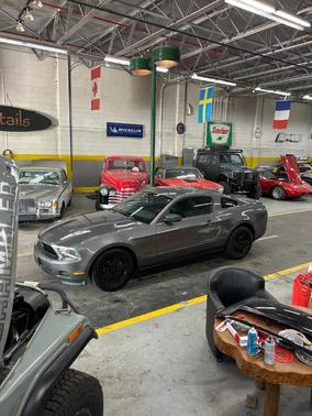 Sterling Gray Metallic 2010 Ford Mustang Base