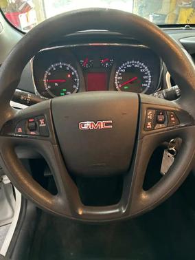 White 2016 GMC Terrain SLE-1
