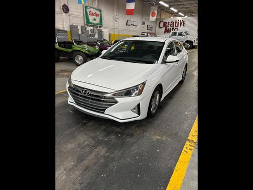 2020 Hyundai ELANTRA Limited