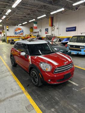 2015 MINI Countryman Cooper