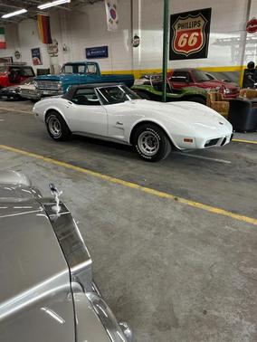 White 1975 Chevrolet Corvette Base