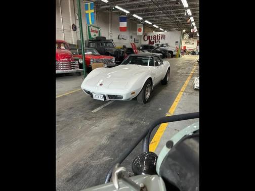 White 1975 Chevrolet Corvette Base