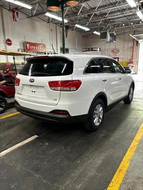 2018 Kia Sorento LX