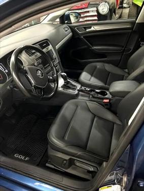 2016 Volkswagen Golf SportWagen TSI SE 4-Door