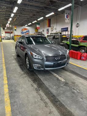 2015 INFINITI Q70 3.7X