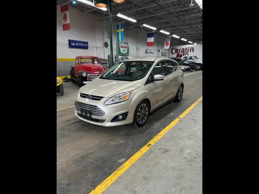 2017 Ford C-Max Energi Titanium