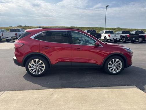 2021 Ford Escape Titanium