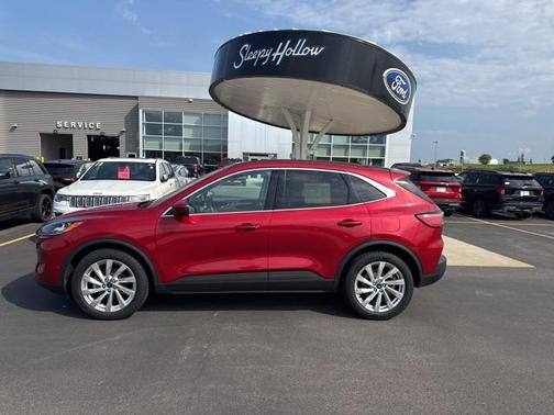 2021 Ford Escape Titanium